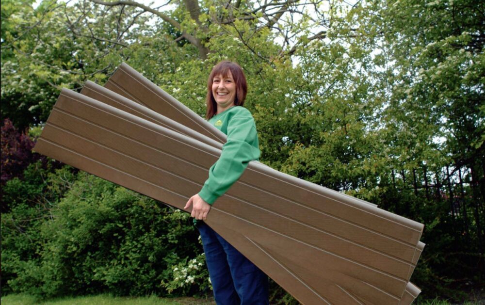 Walnut Pvc Composite Fencing Panel 2438mm x 300mm - Image 12